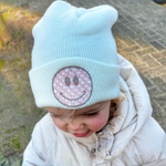 Witte kindermuts Mini en Beau met smiley gepersonaliseerd